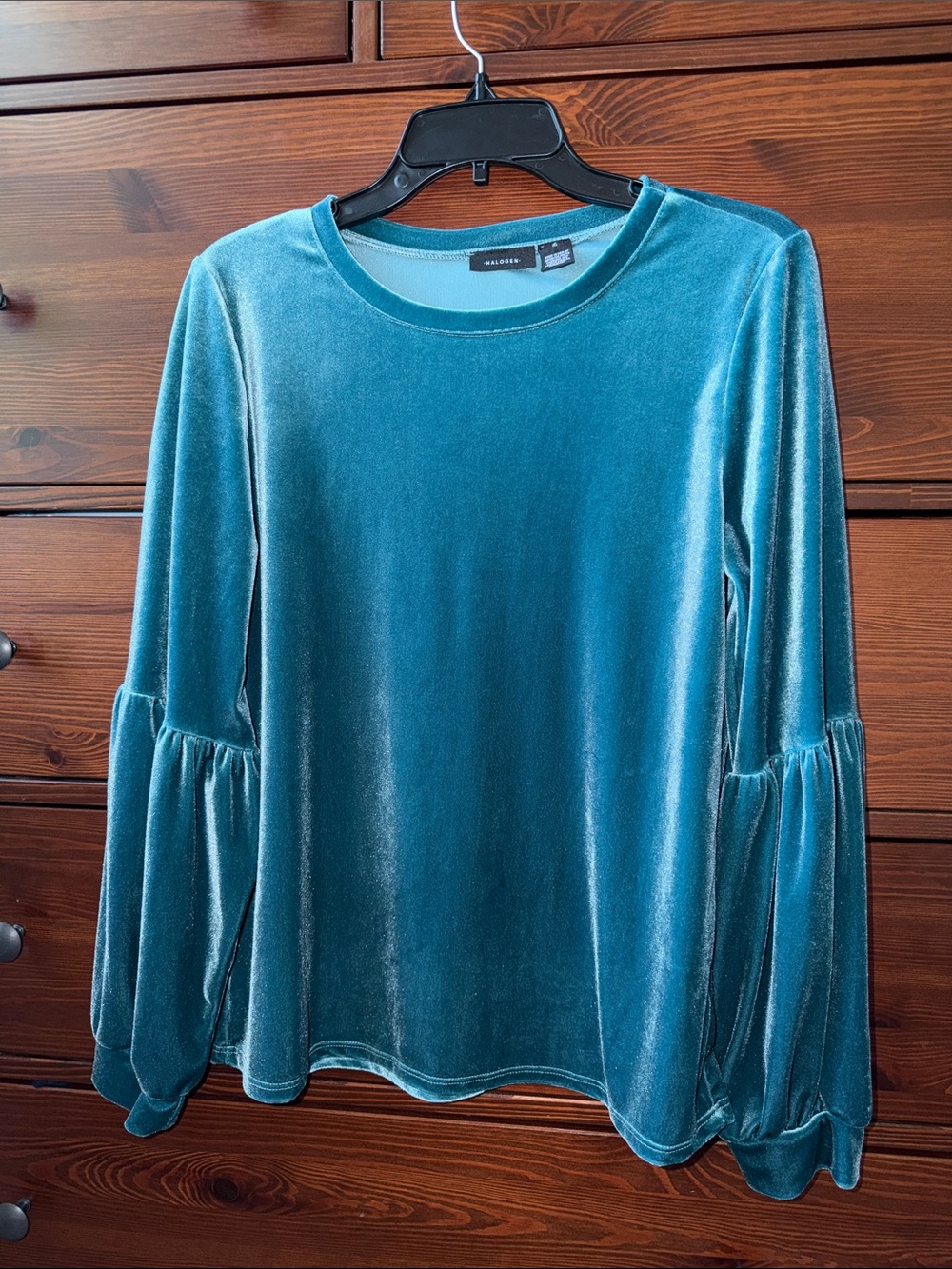 HALOGEN Teal Velour Bell-Sleeve Top